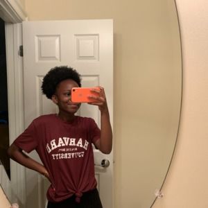 Meet your Posher, Alexandra